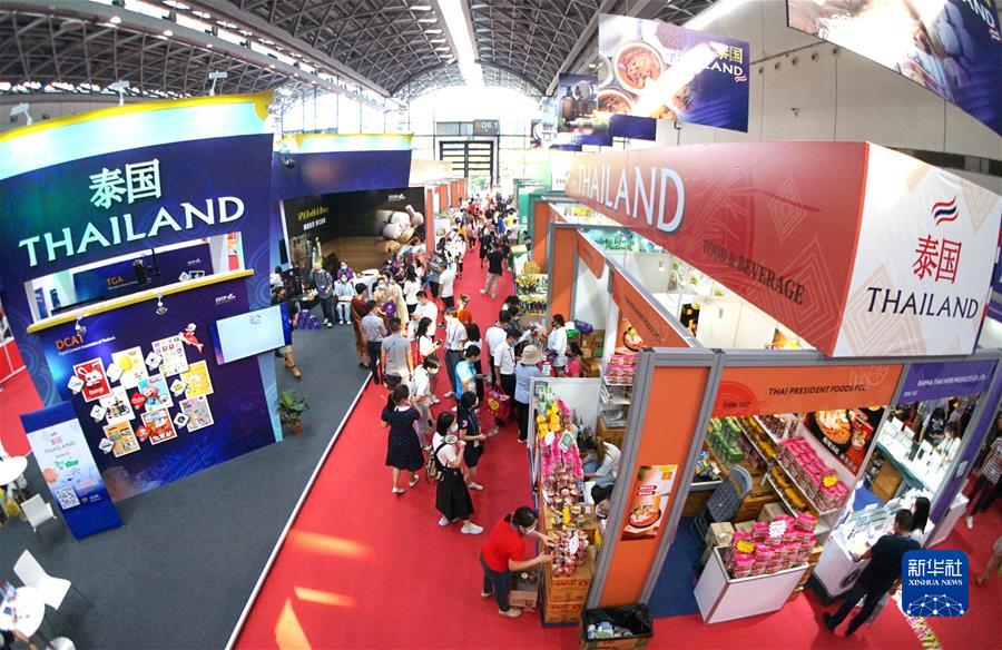 (新華全媒頭條·圖文互動(dòng))(11)十八歲的見(jiàn)證——從東博會(huì)看中國(guó)—東盟合作之變